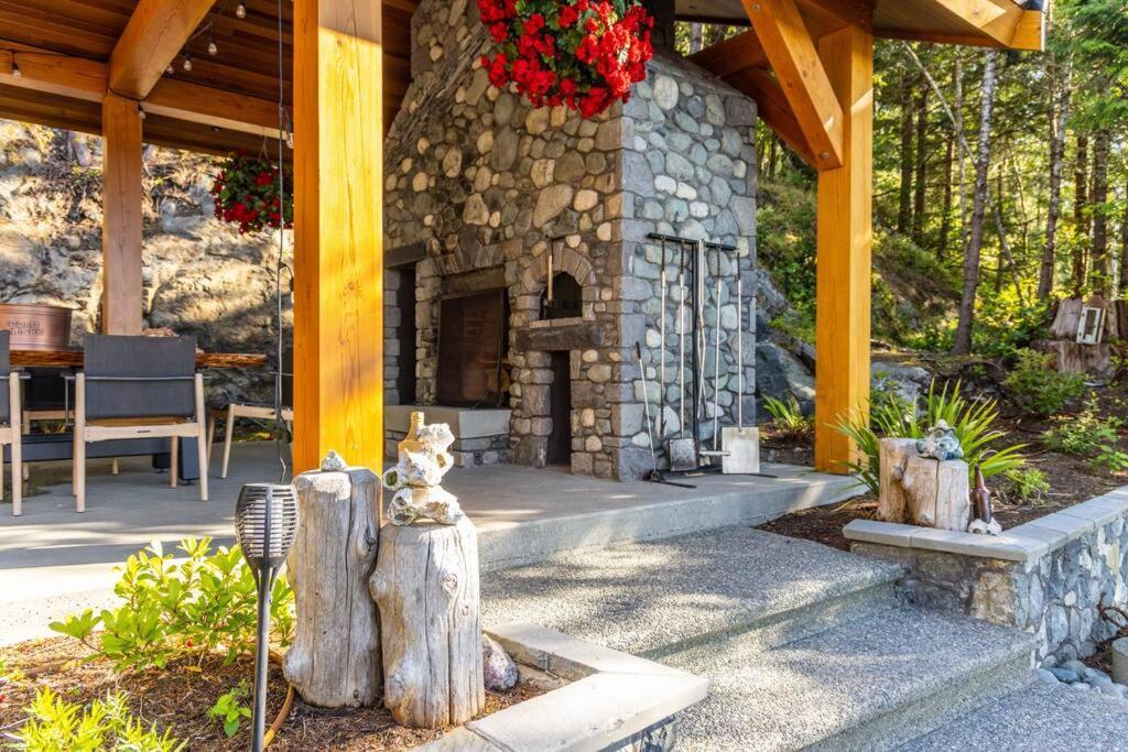 Kingfisher Manor Villa Sooke Exterior foto