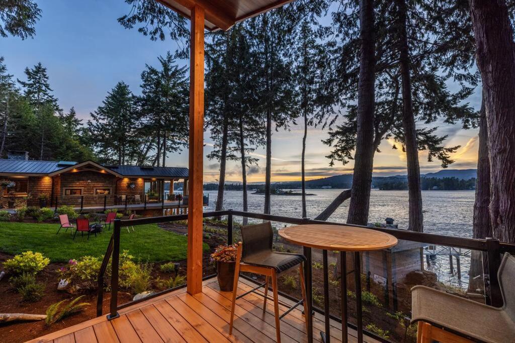 Kingfisher Manor Villa Sooke Exterior foto