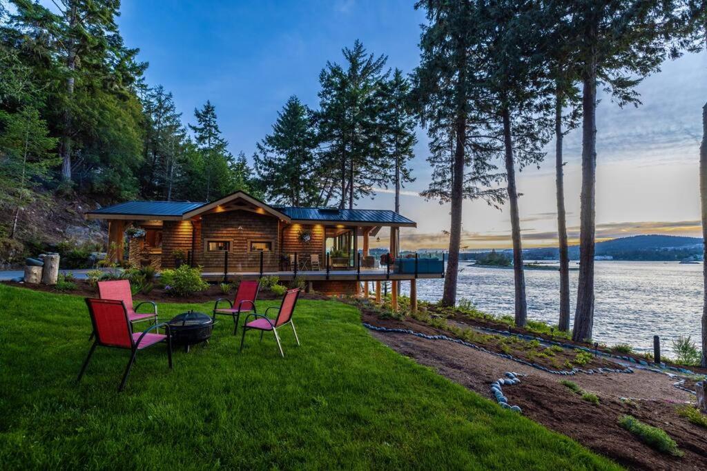 Kingfisher Manor Villa Sooke Exterior foto