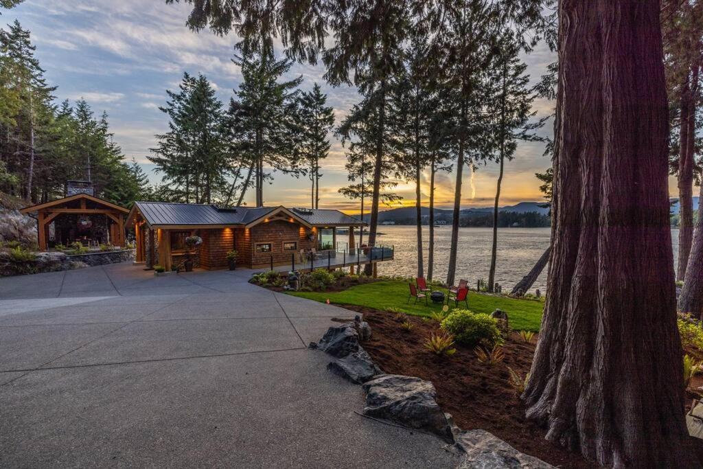 Kingfisher Manor Villa Sooke Exterior foto