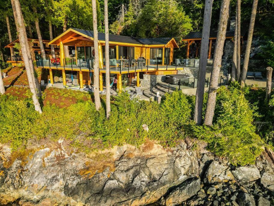 Kingfisher Manor Villa Sooke Exterior foto